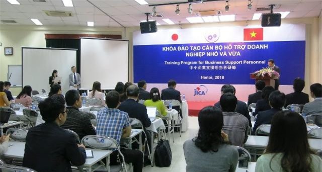 Hỗ trợ phát triển nguồn nhân lực doanh nghiệp nhỏ và vừa