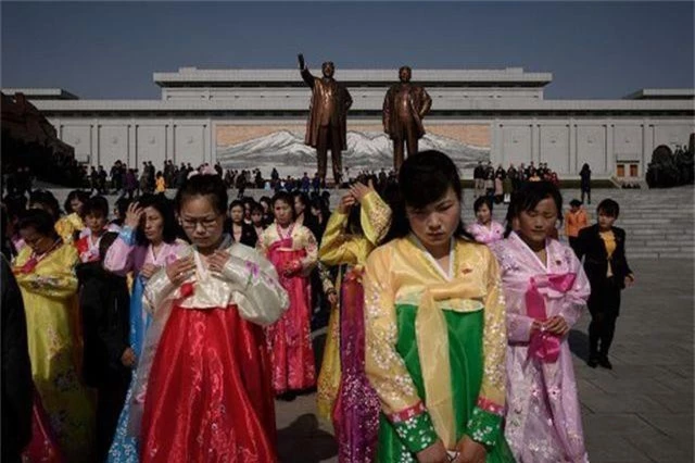 Hàng chục nghìn người Triều Tiên nô nức chào mừng Ngày Ánh Dương - 6