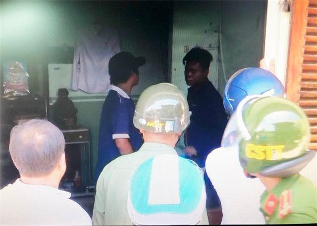 Cà Mau: Nam thanh niên nghi ngáo đá, ém hung khí cố thủ trong nhà