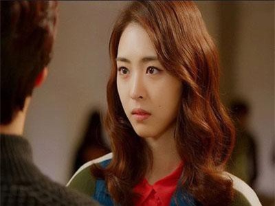 Ghét bỏ con dâu vì thua kém người yêu cũ của con trai về mọi mặt, mẹ chồng bật khóc khi biết sự thật phũ phàng