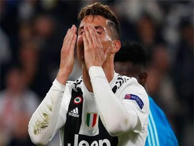 C.Ronaldo: Khi cánh én không thể làm nên mùa xuân