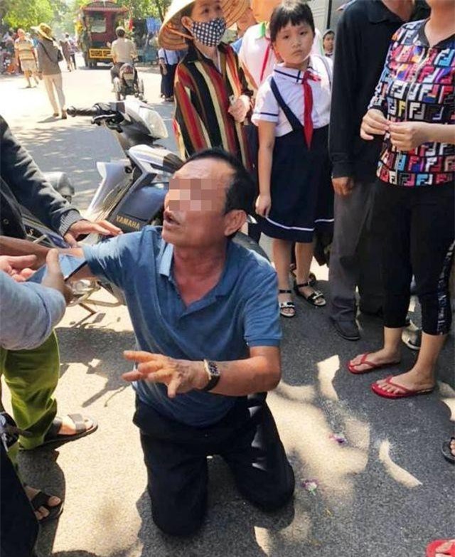 Bình Định: Cấm xuất cảnh lái xe Lexus 6666 tông vào đám tang khiến 4 người tử vong