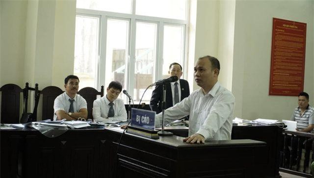 Vụ cướp đò trên sông Ka Long: Luật sư “tố” hồ sơ xét xử có vấn đề