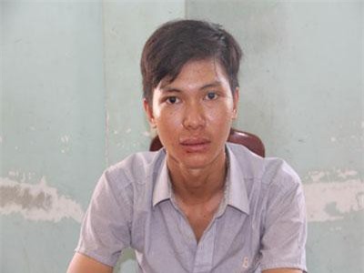 Tây Ninh: Người dân vây bắt nam thanh niên cướp vé số của cụ bà