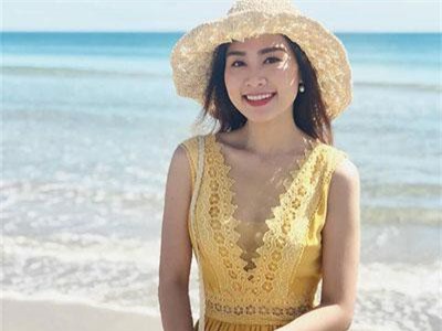 Nữ giảng viên 31 tuổi có 2 con sở hữu body nóng bỏng: Phụ nữ sợ mất chồng là người sống phụ thuộc!