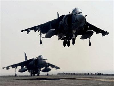 Máy bay AV-8B phục vụ tới năm 2028: Phi công Mỹ gào khóc!