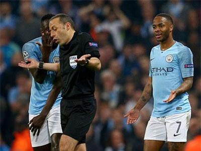 Chuyên gia lý giải bàn thắng bị từ chối của Man City