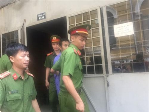 Cuồng ghen, chồng sát hại vợ rồi tự sát