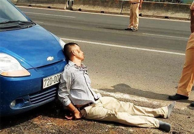 Bà Rịa - Vũng Tàu: Tài xế lái ô tô “ép” chết CSGT từng ném “bom khói” vào ngân hàng