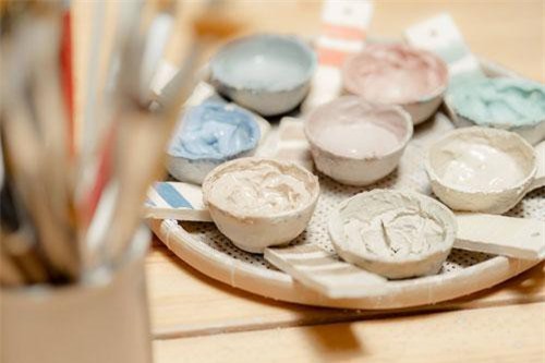 CLIP: Trải nghiệm lớp học làm gốm ở Sài Gòn