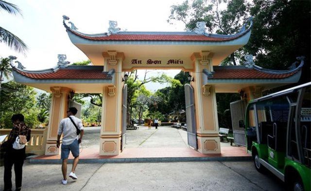 Bà Rịa – Vũng Tàu: Nhân viên ngân hàng giúp phá án trộm tiền công đức