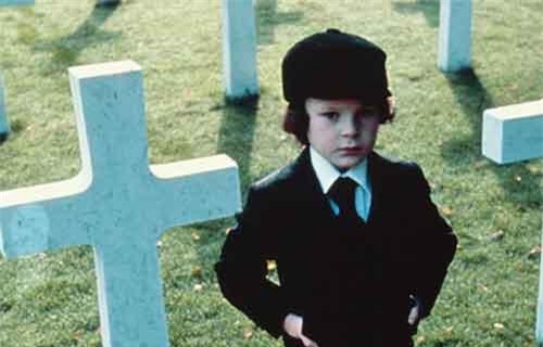 Tưởng ngây thơ, nhưng những đứa trẻ này lại khiến khán giả "lạnh sống lưng" vì hành động đáng sợ