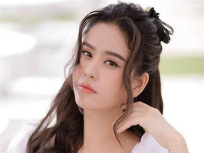 Vừa đi du lịch cùng Tim, Trương Quỳnh Anh đã mạnh mẽ tuyên bố tình trạng độc thân vui tính