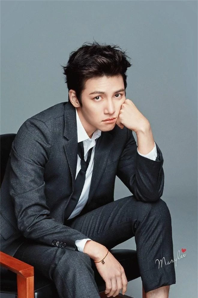 Fan girl người Việt để quên túi xách trong giỏ quà tặng Ji Chang Wook, hành động của chàng mỹ nam mới bất ngờ! - Ảnh 2.