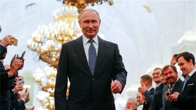 Giải mã “tượng đài” Putin trong mắt người dân Nga - 1