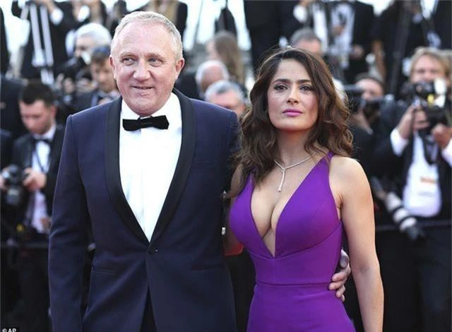 Nữ diễn viên Salma Hayek tự hào vì chồng đóng góp 100 triệu euro - 4