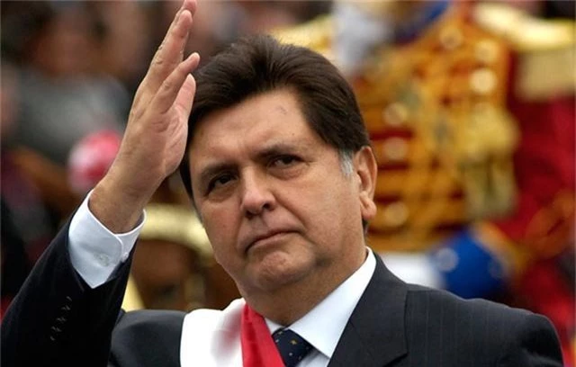 Thư tuyệt mệnh của cựu tổng thống Peru trước khi tự sát trong đại án hối lộ - 1