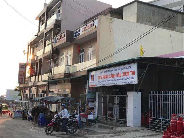 Quảng Ngãi: Thiếu xăng, nhiều phương tiện vận tải ở Lý Sơn "đứng bánh"