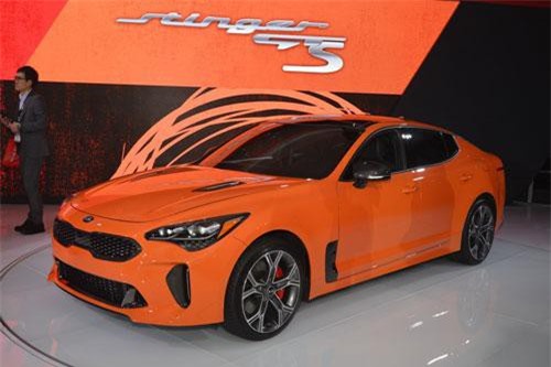 Cận cảnh Kia Stinger GTS 2020: Công suất 365 mã lực, giá hơn 1 tỷ