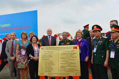 Hoa Kỳ xử lý dioxin tại “điểm nóng” ô nhiễm lớn nhất Việt Nam