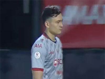 Đội bóng lâm nguy, Văn Lâm và các đồng đội bị siết kỷ luật