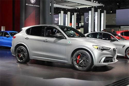 8. Alfa Romeo Stelvio Nring Edition 2020.