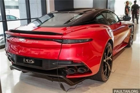 aston martin dbs superleggera ra mat tai malaysia, gia hon 14 ty dong hinh 2