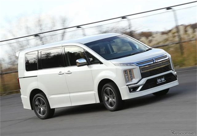 Đánh giá nhanh Mitsubishi Delica D:5 - Xpander dưới lớp vỏ MPV - Ảnh 1.