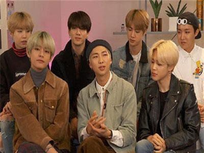 CHUYỆN SHOWBIZ (21/4): BTS đối mặt chuyện nhập ngũ, Tuyết Nga đến sự kiện bằng xế hộp 12 tỷ