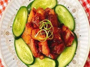 Thịt heo một nắng xốt tỏi ớt - món nhậu cũng ngon mà ăn cơm cũng tuyệt