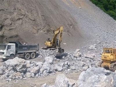 Quảng Ninh: Tìm thấy thi thể công nhân bị vùi lấp tại khai trường khai thác đá