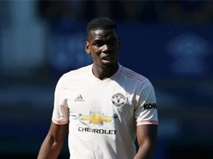 Bỏ vào phòng thay đồ, Pogba không xin lỗi CĐV M.U