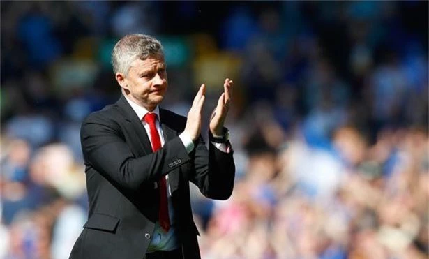 HLV Solskjaer nhận xét khó tin về cơ hội lọt vào top 4 của MU sau thảm bại trước Everton