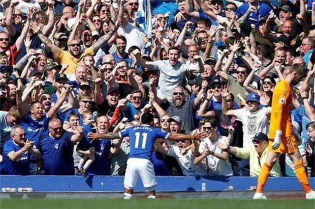 Những khoảnh khắc tan nát của Man Utd trước sức mạnh của Everton - 18