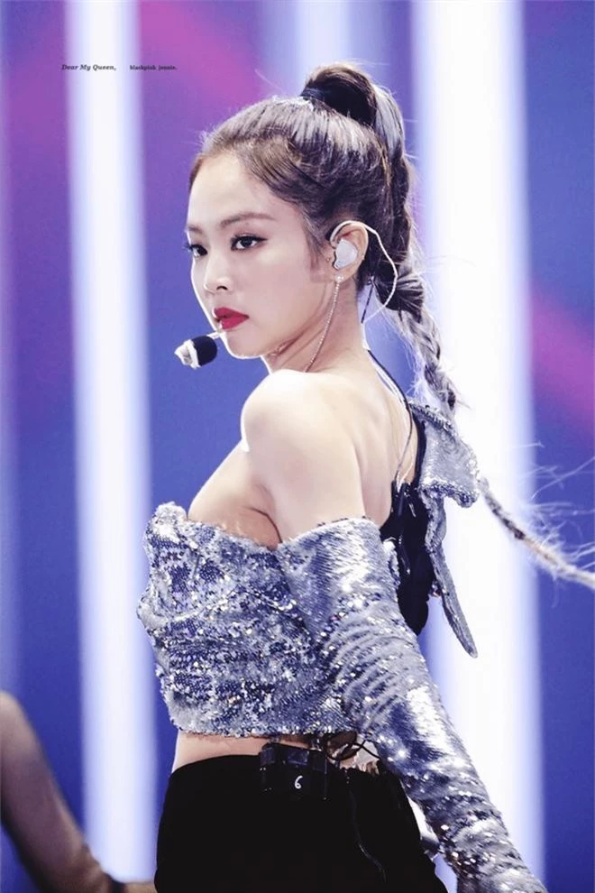 Vẫn biết Jennie sexy, nhưng ngày càng chăm khoe vòng 1 nóng mắt đến mức này thì đúng là câm nín - Ảnh 10.