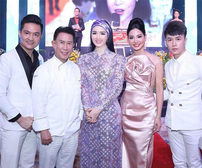 Nét đẹp vạn người mê của phó Chủ tịch “Hành trình kết nối yêu thương” 