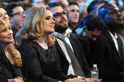 Hậu chia tay, Adele muốn hẹn hò với đàn ông Mỹ