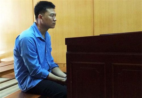 TP.HCM: Níu kéo bất thành, chồng đâm gục vợ và em vợ rồi tự sát