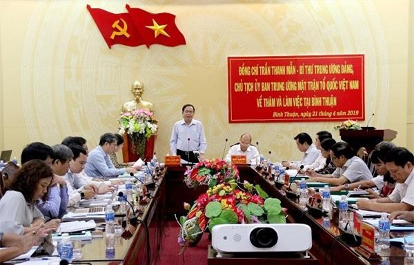 Bình Thuận thay đổi tâm lý "sính hàng ngoại" 