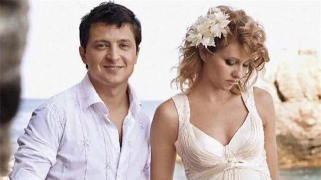 “Bóng hồng” quyền lực đứng sau diễn viên hài đắc cử tổng thống Ukraine