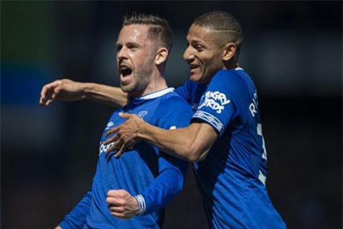 Đội hình tiêu biểu vòng 35 Premier League: Vinh danh kẻ hủy diệt M.U