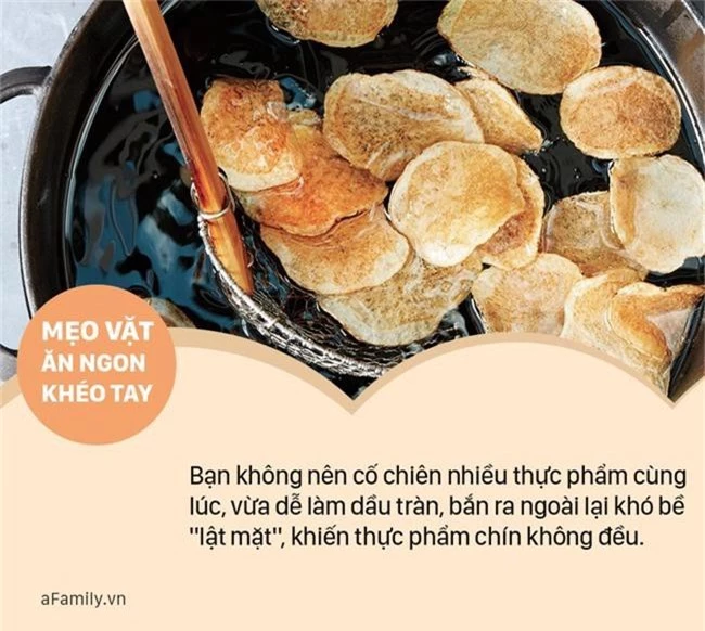 6 mẹo vặt để khi chiên rán thực phẩm không bị bắn dầu ra ngoài của các đầu bếp mà ít ai biết - Ảnh 5.