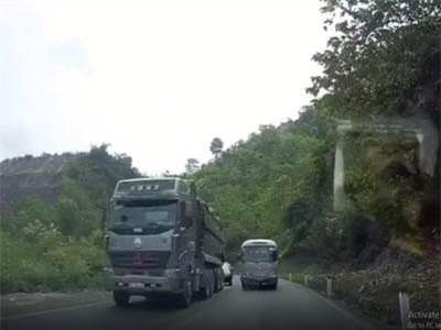 Bao giờ mới hết tài xế xe khách coi thường mạng sống?