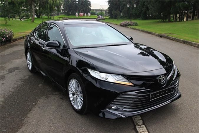 Toyota Camry 2019.