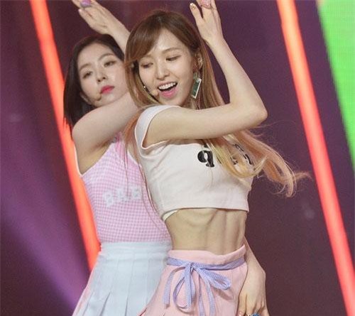 5 tuyệt sắc mỹ nhân Hàn có vòng eo bé kỷ lục, dưới 50cm