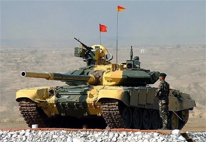 Hiem hoi: Quan doi Singapore duoc tap tran voi sieu tang T-90S-Hinh-6