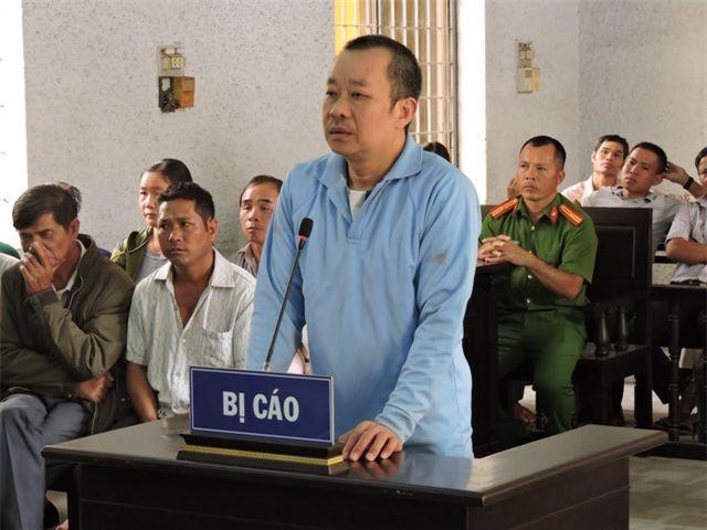  Đắk Lắk: Nguyên Thượng tá công an lừa đảo hơn 24 tỷ đồng khai đã hối lộ 15 tỷ đồng cho cán bộ