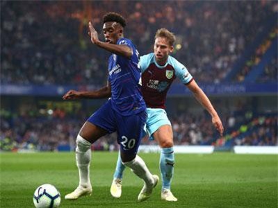 Kịch bản điên rồ nào ở cuộc đua Top 4 Premier League?