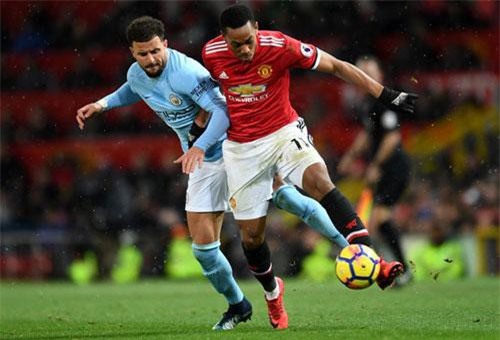 "CĐV của Man Utd muốn chúng tôi vô địch Premier League"