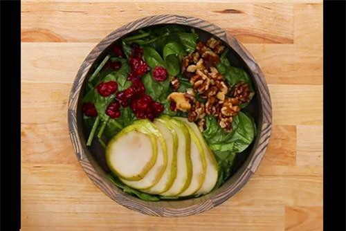 Hướng dẫn làm nhanh 4 món salad gà thanh mát thích hợp ngày nắng nóng